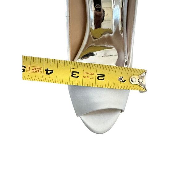 BADGLEY MISCHKA Kiara Embellished Peep-toe Pump size 8 - Picture 12 of 13